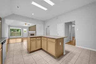 4109 Oak Point Dr, Pearland, TX 77581 - Photo 9