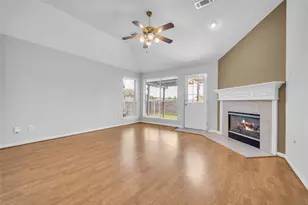 4109 Oak Point Dr, Pearland, TX 77581 - Photo 3