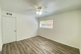 2101 Fountain View Dr, Houston, TX 77057 - Photo 19