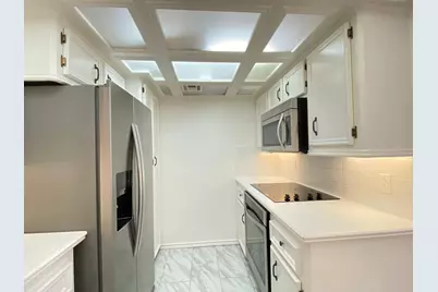 2101 Fountain View Drive #55c, Houston, TX 77057 - Photo 9