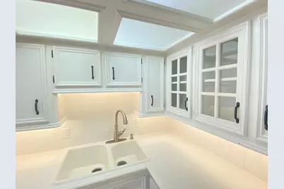 2101 Fountain View Drive #55c, Houston, TX 77057 - Photo 11