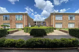 2101 Fountain View Dr, Houston, TX 77057 - Photo 35