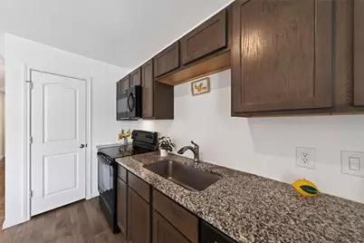 9814 Emerald Stone Way, Conroe, TX 77306 - Photo 7
