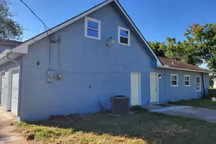 1739 W 7th St, Freeport, TX 77541 - Photo 11