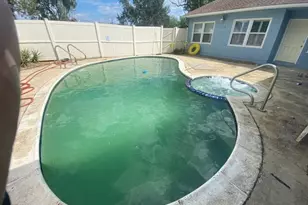 1739 W 7th St, Freeport, TX 77541 - Photo 7