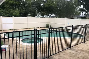 1739 W 7th St, Freeport, TX 77541 - Photo 9