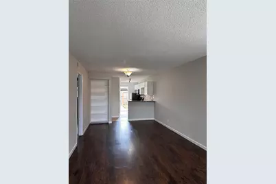 713 S 2nd Street #713, Houston, TX 77571 - Photo 3