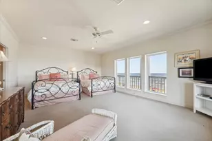 1 Blue Heron Cir Dr, Jamaica Beach, TX 77554 - Photo 21