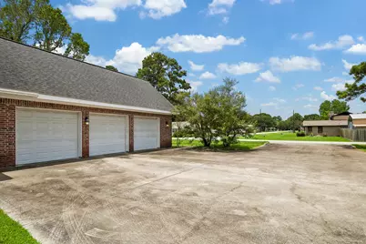 319 Mariachi Street, Crosby, TX 77532 - Photo 31