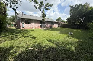4142 Brookston St, Houston, TX 77045 - Photo 15