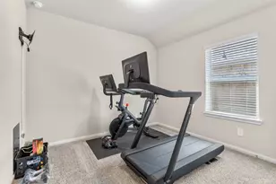 10835 Clfs Vw Dr, Rosharon, TX 77583 - Photo 11