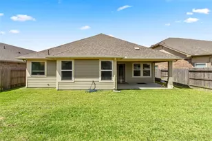 10835 Clfs Vw Dr, Rosharon, TX 77583 - Photo 19