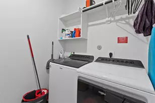 10835 Clfs Vw Dr, Rosharon, TX 77583 - Photo 13