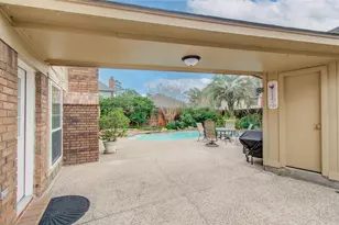 5926 Silent Oaks Dr, Humble, TX 77346 - Photo 31