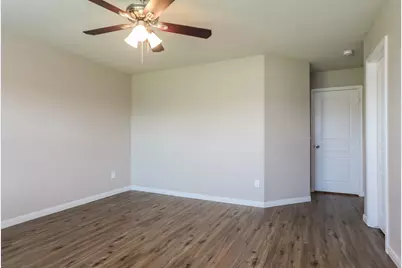 6450 Dayridge Lane, Houston, TX 77048 - Photo 9