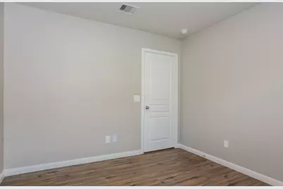 6450 Dayridge Lane, Houston, TX 77048 - Photo 11
