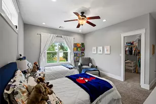 2018 Marnel Rd, Houston, TX 77055 - Photo 31