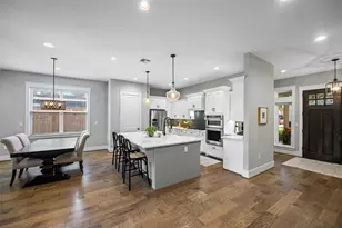 2018 Marnel Rd, Houston, TX 77055 - Photo 3
