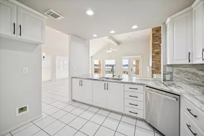 12810 Pelican Island Drive, Willis, TX 77318 - Photo 9