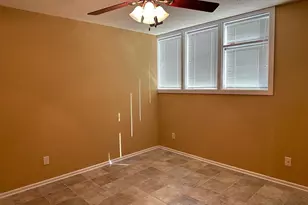 5214 Memorial Dr, Houston, TX 77007 - Photo 13