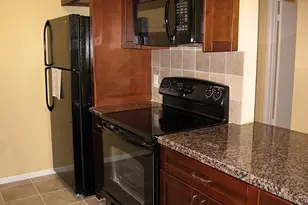5214 Memorial Dr, Houston, TX 77007 - Photo 5
