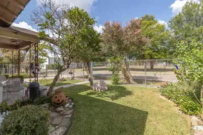 908 Northwood Street, Houston, TX 77009 - Photo 3