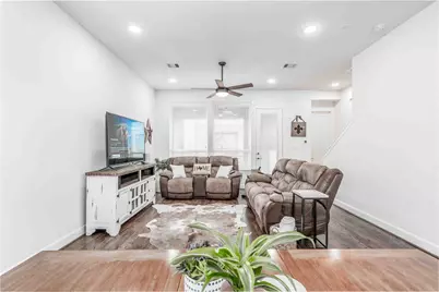 1038 Timbergrove Yards Lane, Houston, TX 77008 - Photo 13