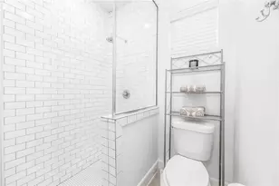 1038 Timbergrove Yards Ln, Houston, TX 77008 - Photo 7