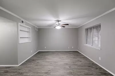 8100 N N Mopac Expressway #03-111, Austin, TX 78759 - Photo 7