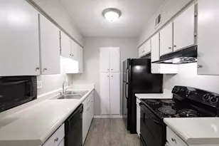 8100 N N Mopac Expressway, Austin, TX 78759 - Photo 3