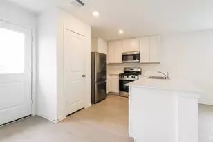 303 Bush Mdw Ln, Magnolia, TX 77354 - Photo 7