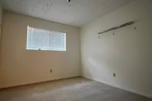 2010 Windy Meadow Dr, Sugar Land, TX 77478 - Photo 15