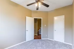 988 Birnham Woods Blvd, Pasadena, TX 77503 - Photo 9