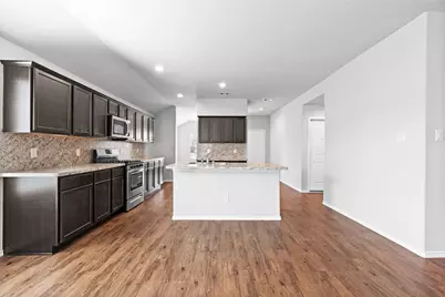 14097 Lake Crescent Drive, Conroe, TX 77384 - Photo 9