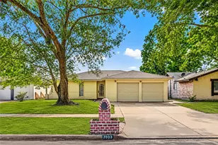 7803 Bunker Wood Ln, Houston, TX 77086 - Photo 1