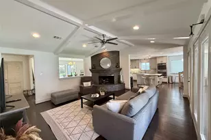5638 Grape St, Houston, TX 77096 - Photo 7