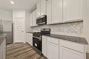 2826 Lisburn Ter Ln, Houston, TX 77051 - Photo 5