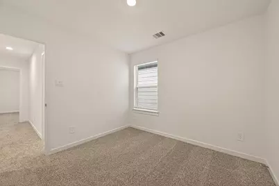 2826 Lisburn Terrace Lane, Houston, TX 77051 - Photo 13