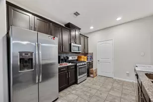 7115 Pavilion Dr, Houston, TX 77083 - Photo 11