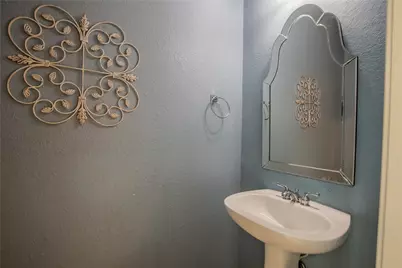 158 Prairie Dawn Circle, The Woodlands, TX 77385 - Photo 7