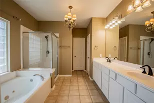 158 Prairie Dawn Cir, The Woodlands, TX 77385 - Photo 19