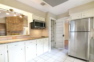 3414 Knob Hill St, Deer Park, TX 77536 - Photo 11