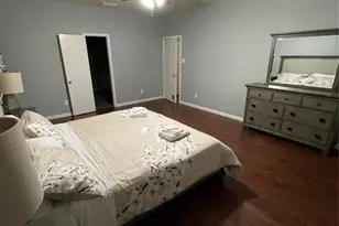 17158 Summer Hollow Dr, Sugar Land, TX 77498 - Photo 9