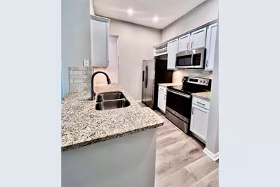 5353 Memorial Drive #4075, Houston, TX 77007 - Photo 1