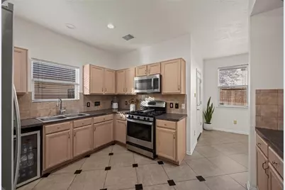 2202 Chelsea Vale Drive, Fresno, TX 77545 - Photo 11