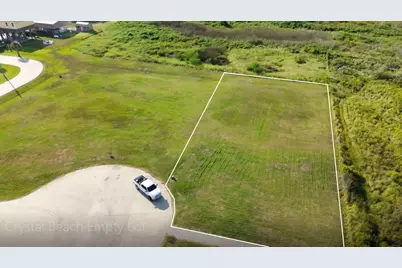 1217 Crystal Dunes Way, Crystal Beach, TX 77650 - Photo 3