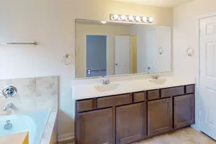 6351 Wilshire Ridge, Houston, TX 77040 - Photo 15