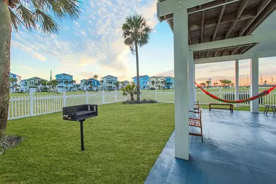 25314 Intrepid Lane, Galveston, TX 77554 - Photo 23