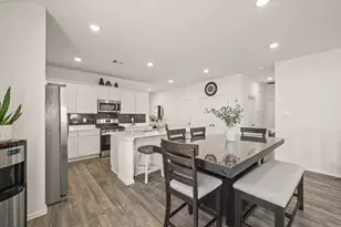 3019 Live Springs Ct, Rosenberg, TX 77471 - Photo 19