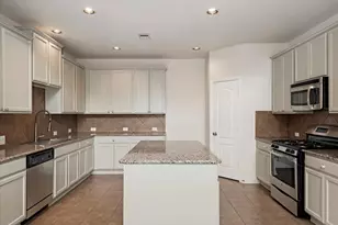 16123 Laura Beth Dr, Hockley, TX 77447 - Photo 19